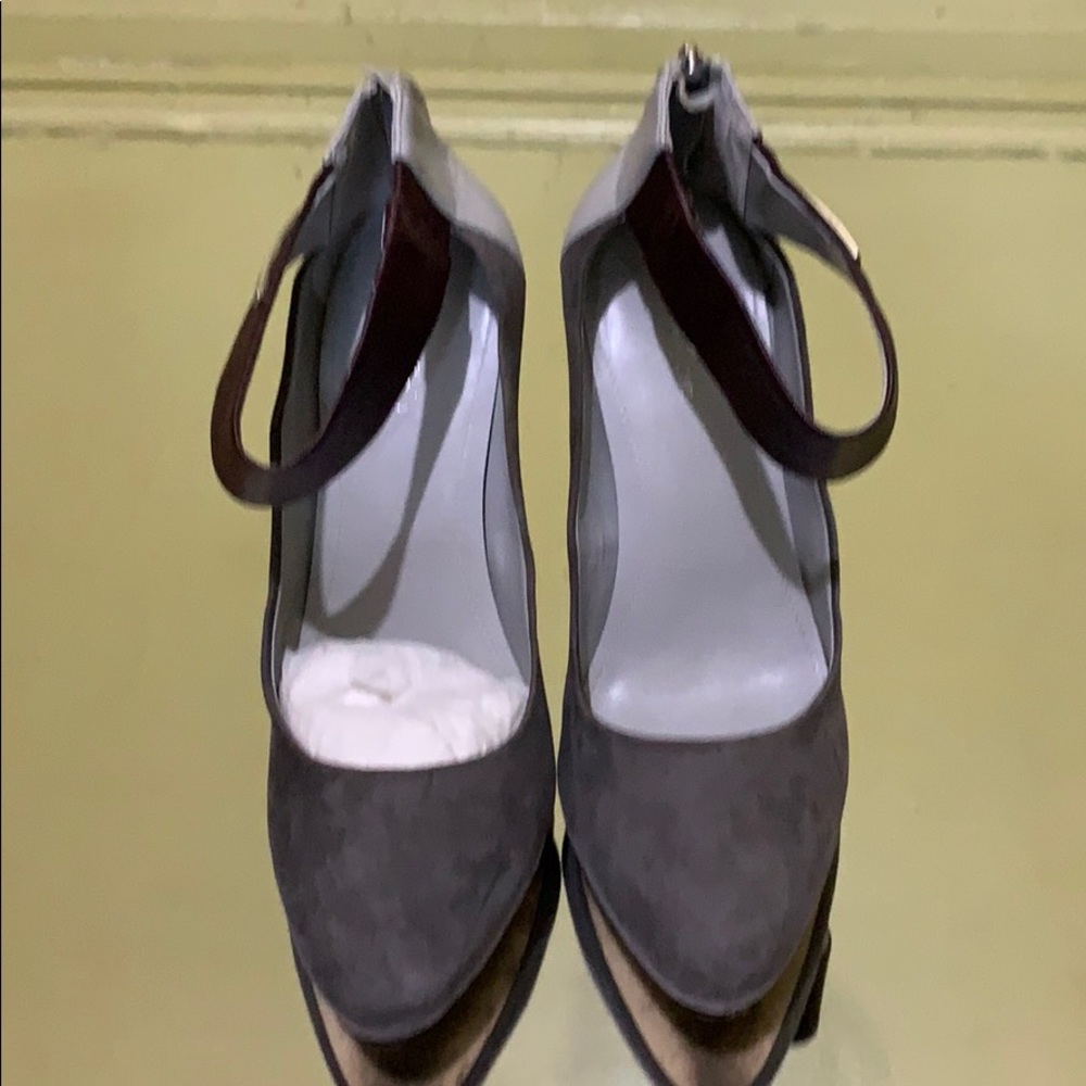 Women shoes